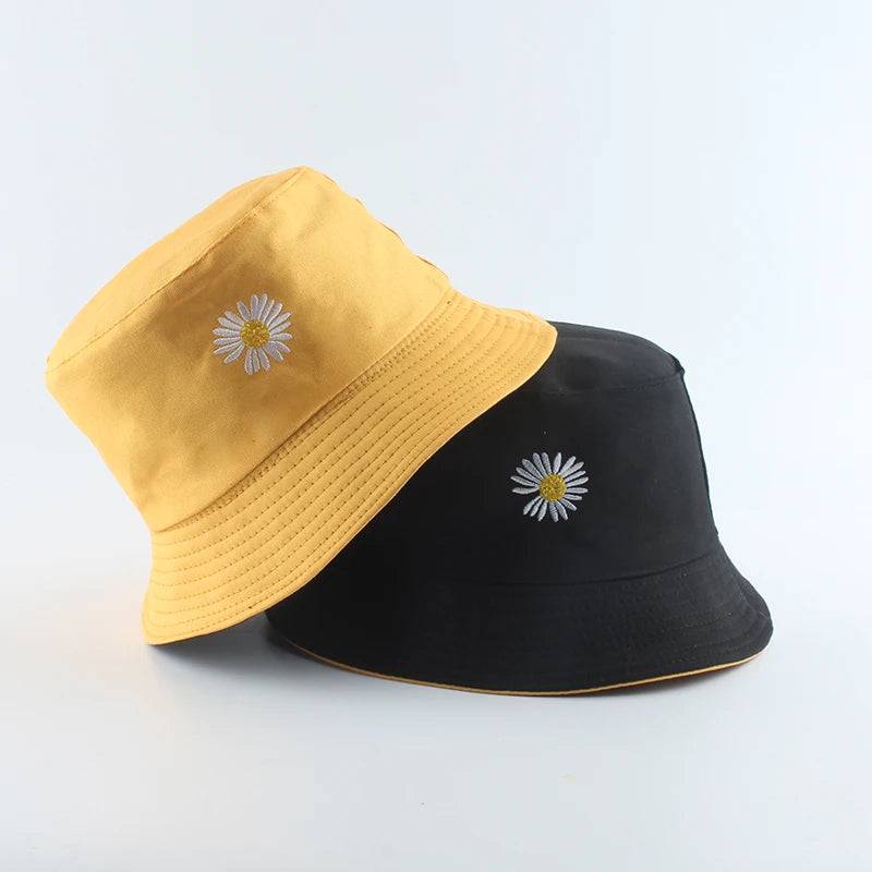 Daisies Bucket Hat